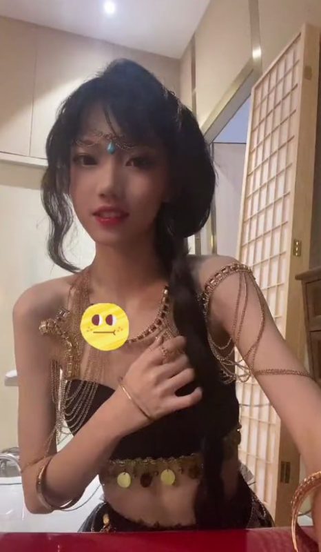 直播惨遭爆破大学生上演名场面_吃瓜站_网红黑料丨极品美女